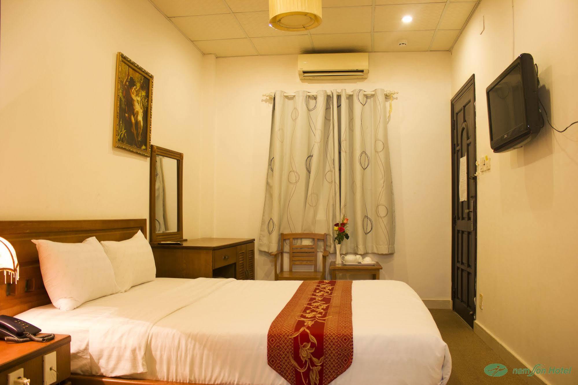 הו צ'י מין סיטי Nam Son Hotel מראה חיצוני תמונה