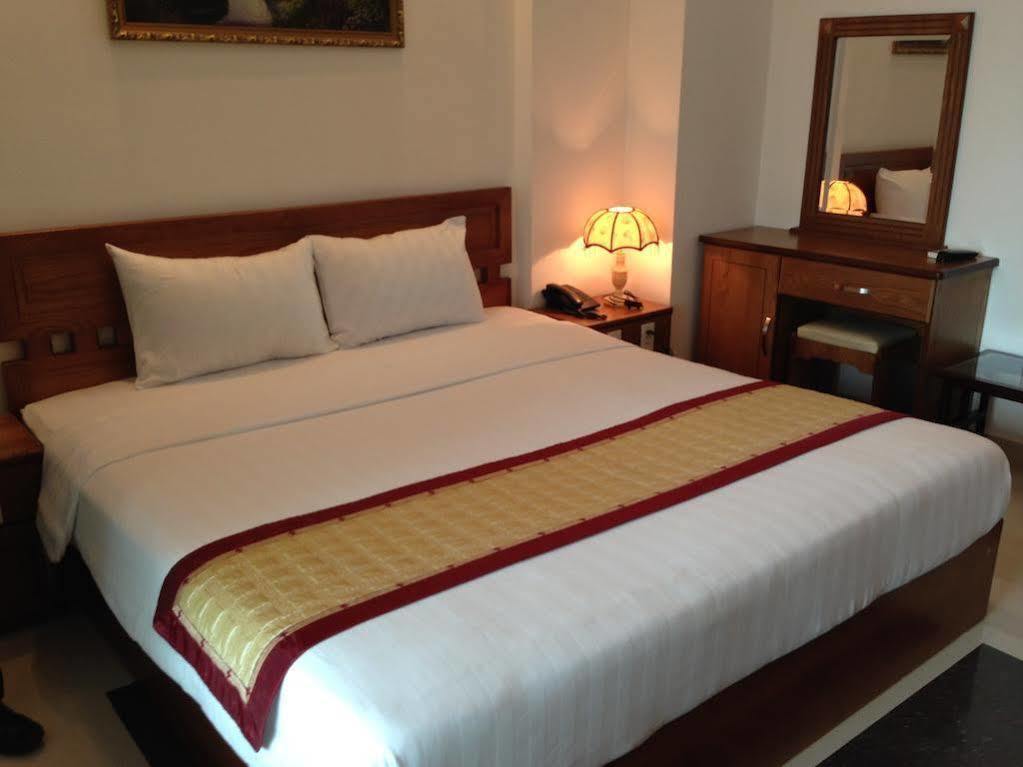 הו צ'י מין סיטי Nam Son Hotel מראה חיצוני תמונה
